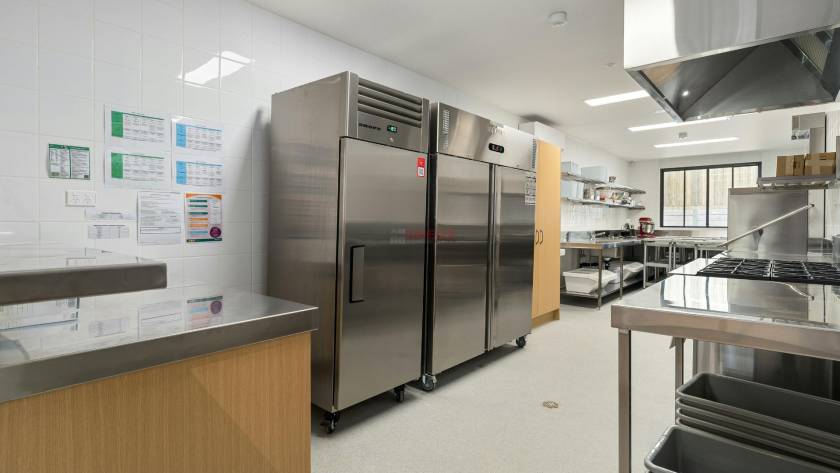 kitchen set stainless minimalis